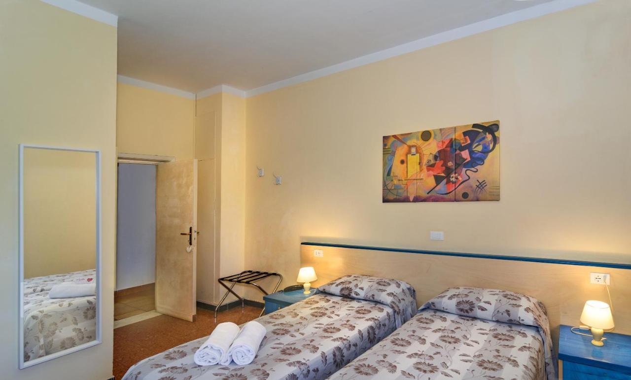 Hotel Storyville Business & Holiday Cinquale Zewnętrze zdjęcie