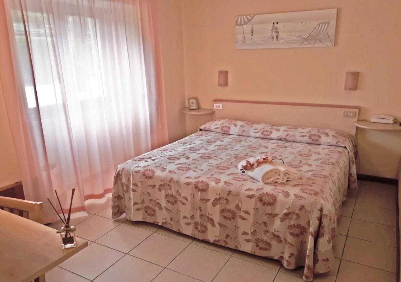 Hotel Storyville Business & Holiday Cinquale Zewnętrze zdjęcie